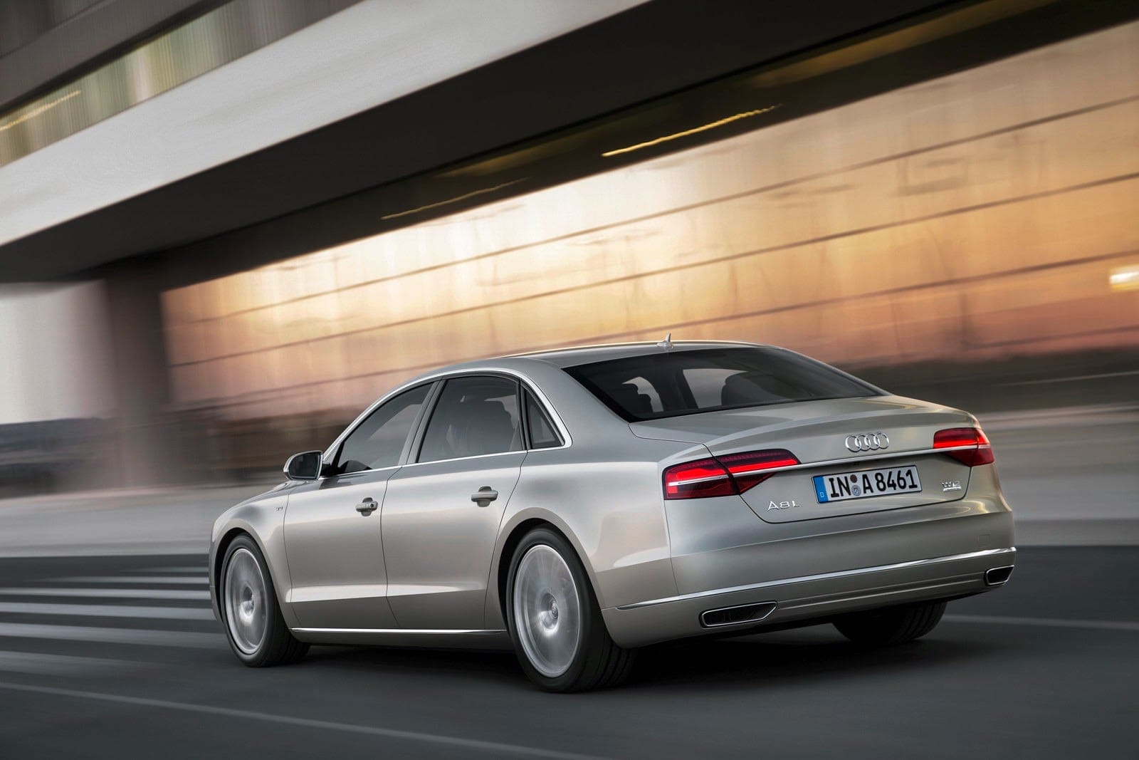 Audi A8 facelift photo gallery - Image 26